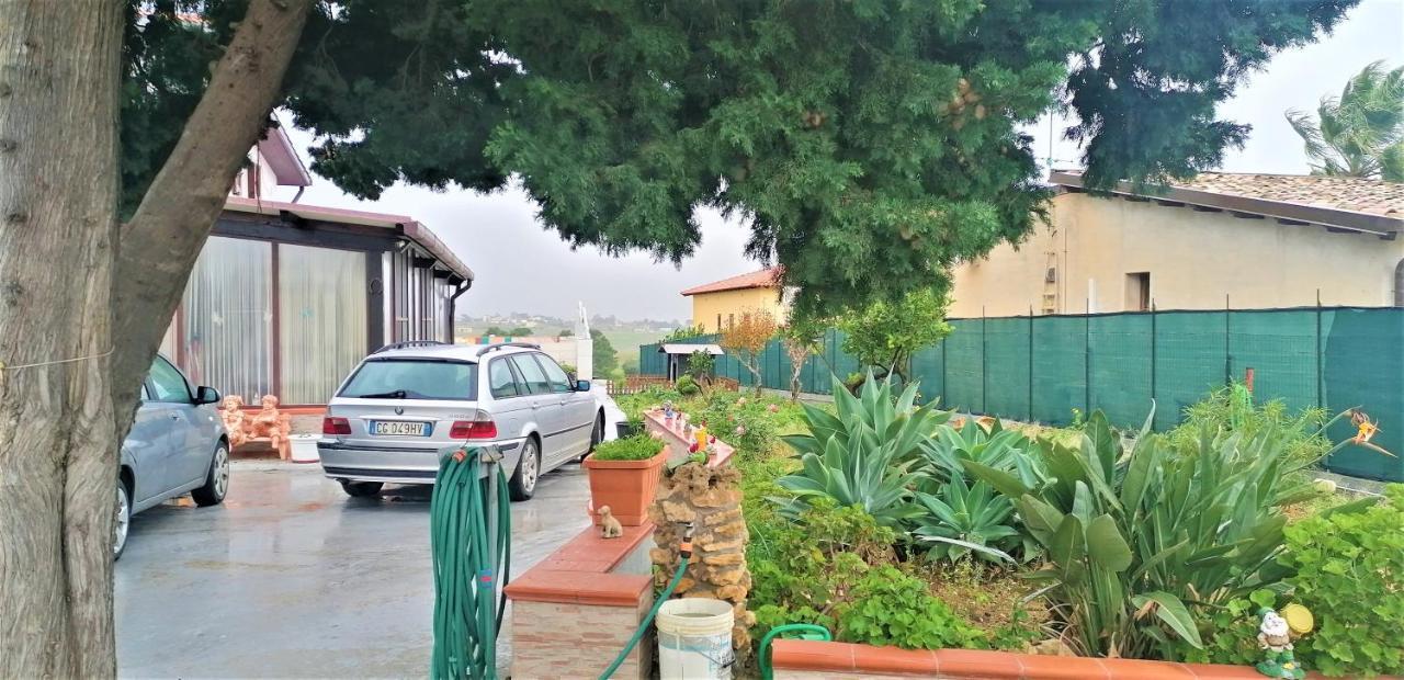 Bed and Breakfast Brezza tra gli alberi Alcamo Esterno foto